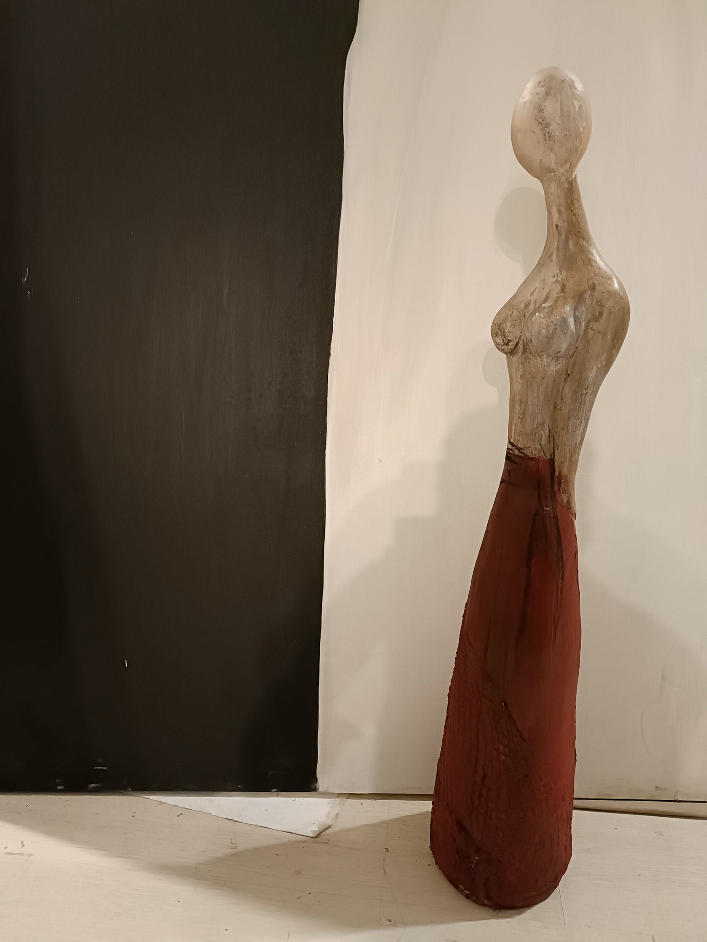 Sculpture Mannequin Red